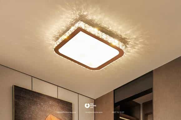 Đèn mâm ốp trần pha lê