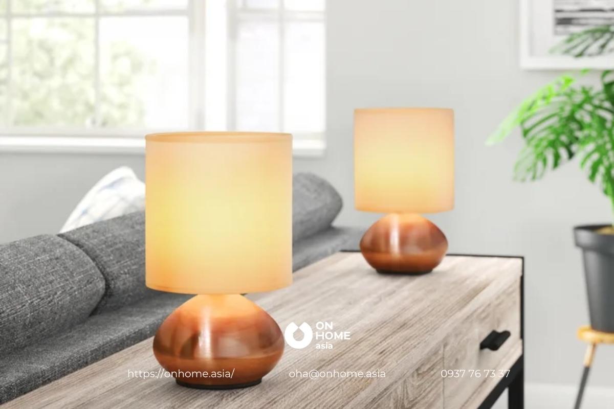 Đèn để bàn phòng khách cuốn hút