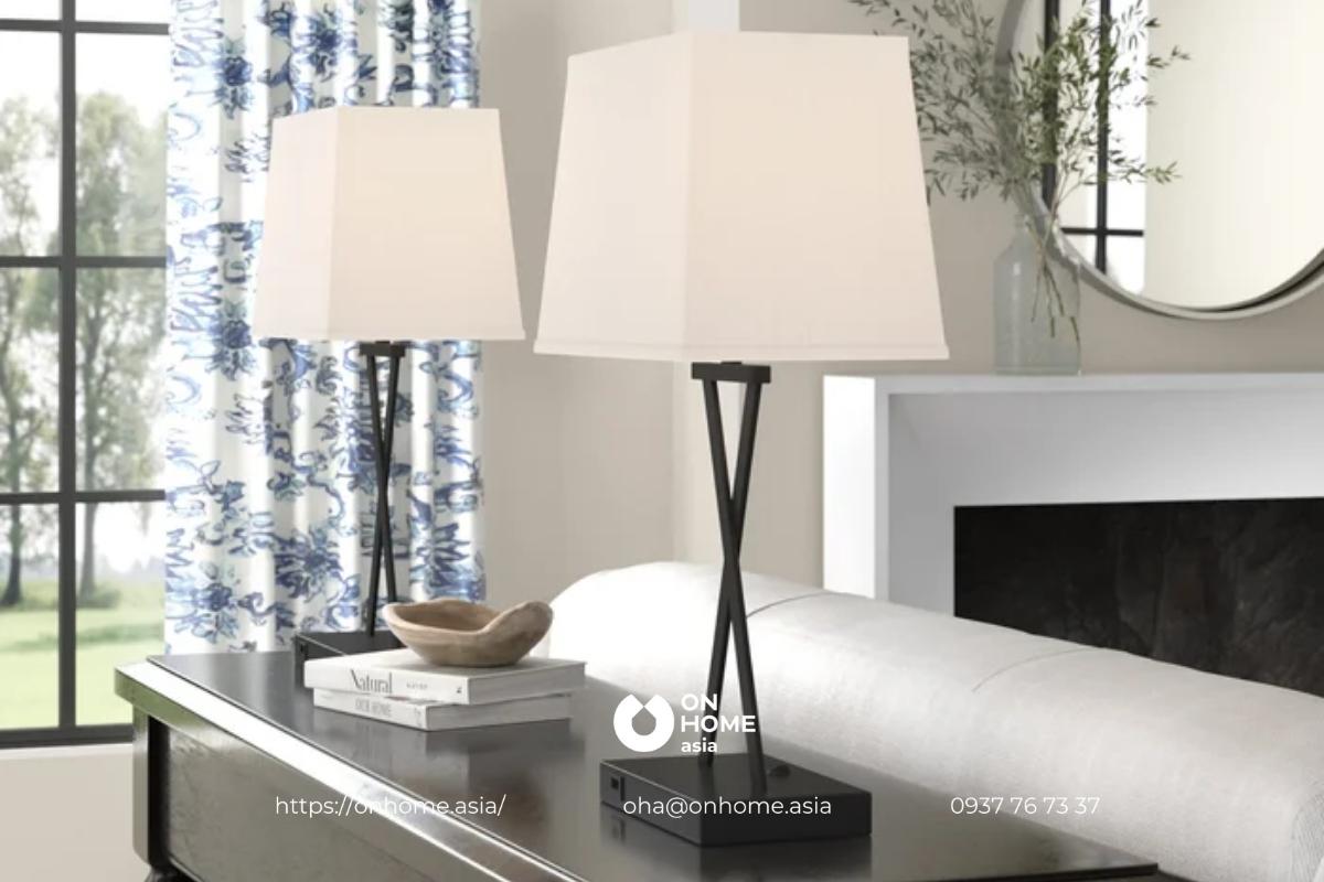 Đèn bàn trang trí phòng khách thanh lịch