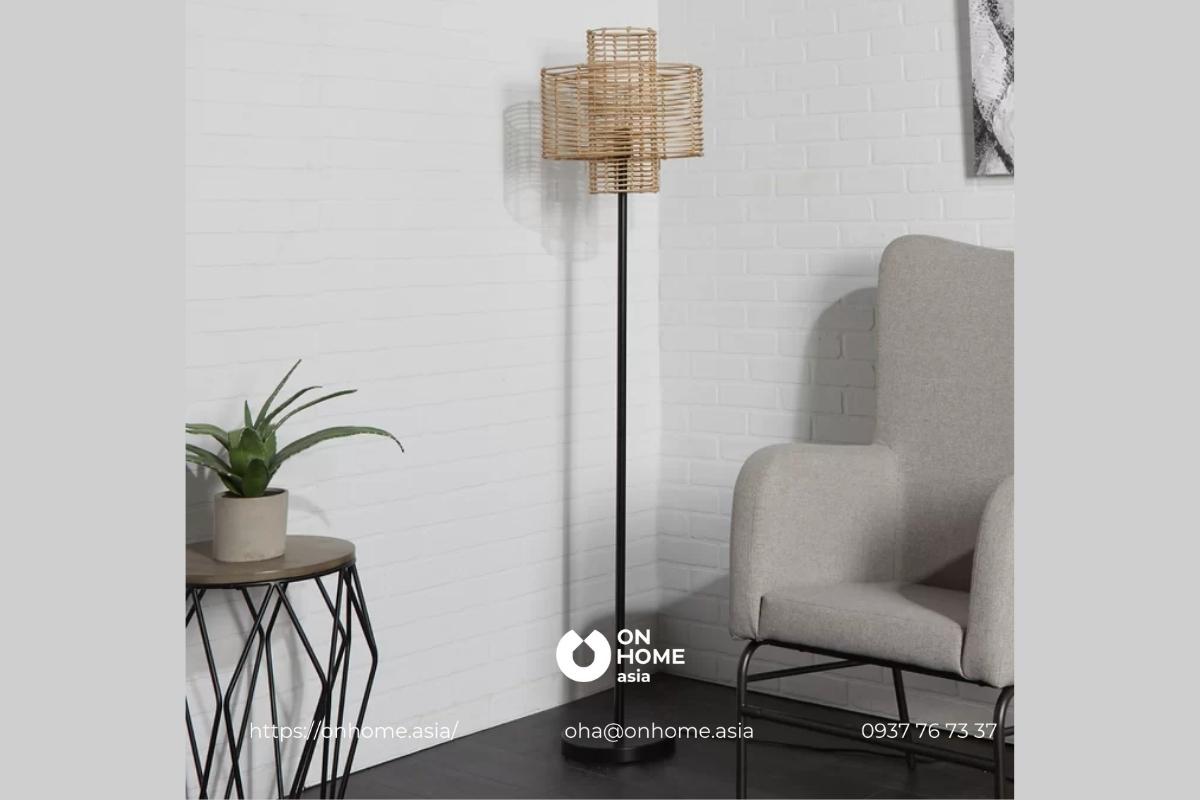 Đèn cây đọc sách nhỏ gọn trang trí phòng khách&nbsp;