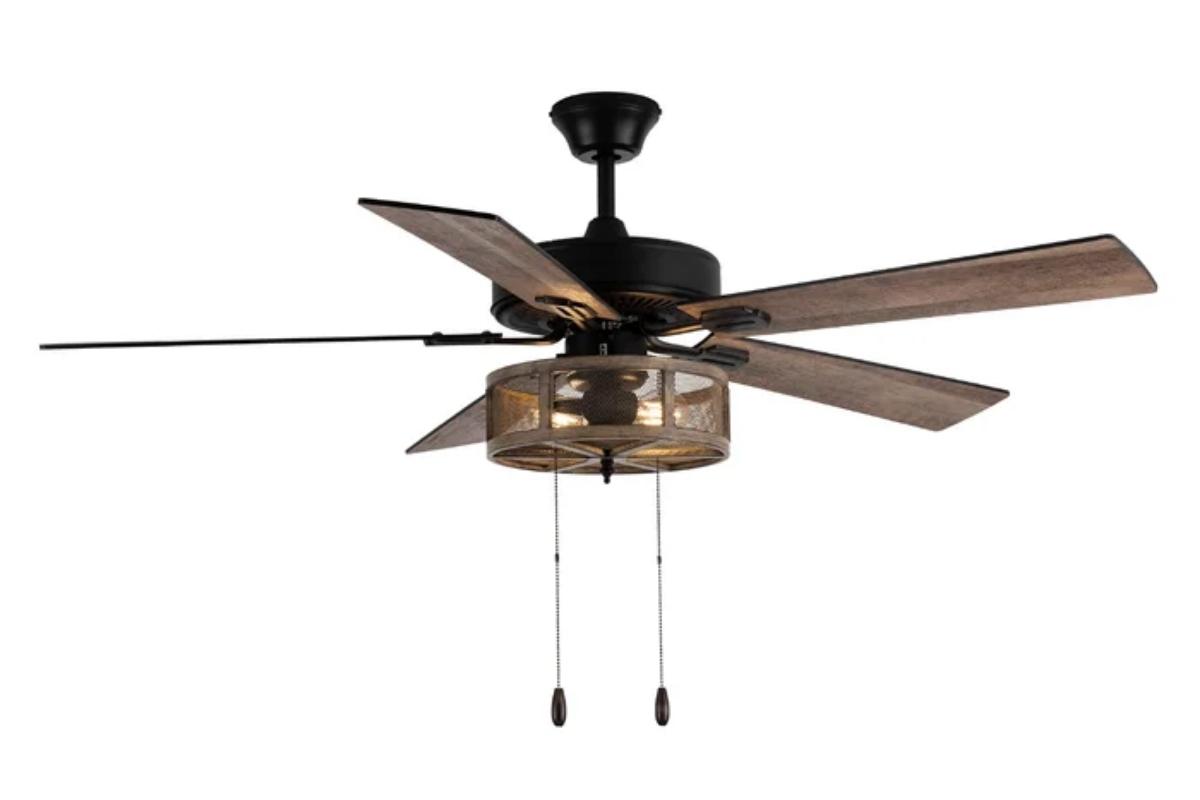 Đèn quạt phòng khách bằng gỗ cổ điển sang trọng