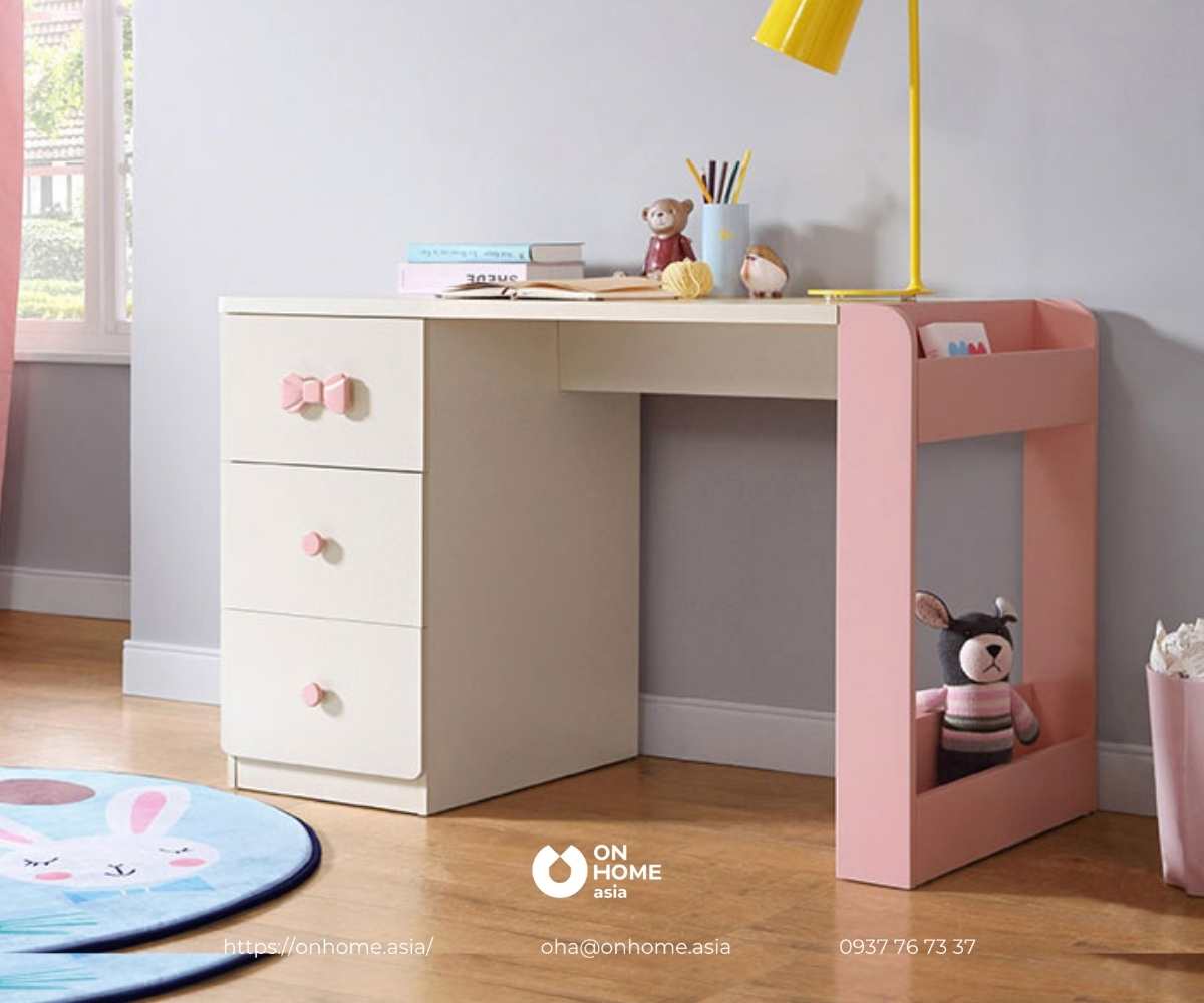 Bàn học cho bé gái bằng gỗ công nghiệp