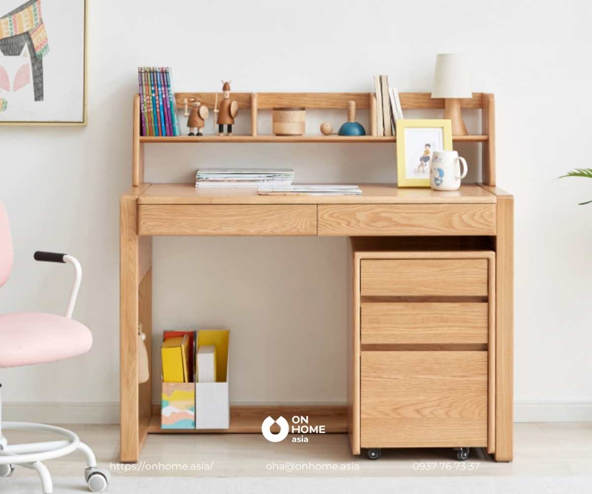 Bàn học cho bé trai tiểu học bằng gỗ cao cấp