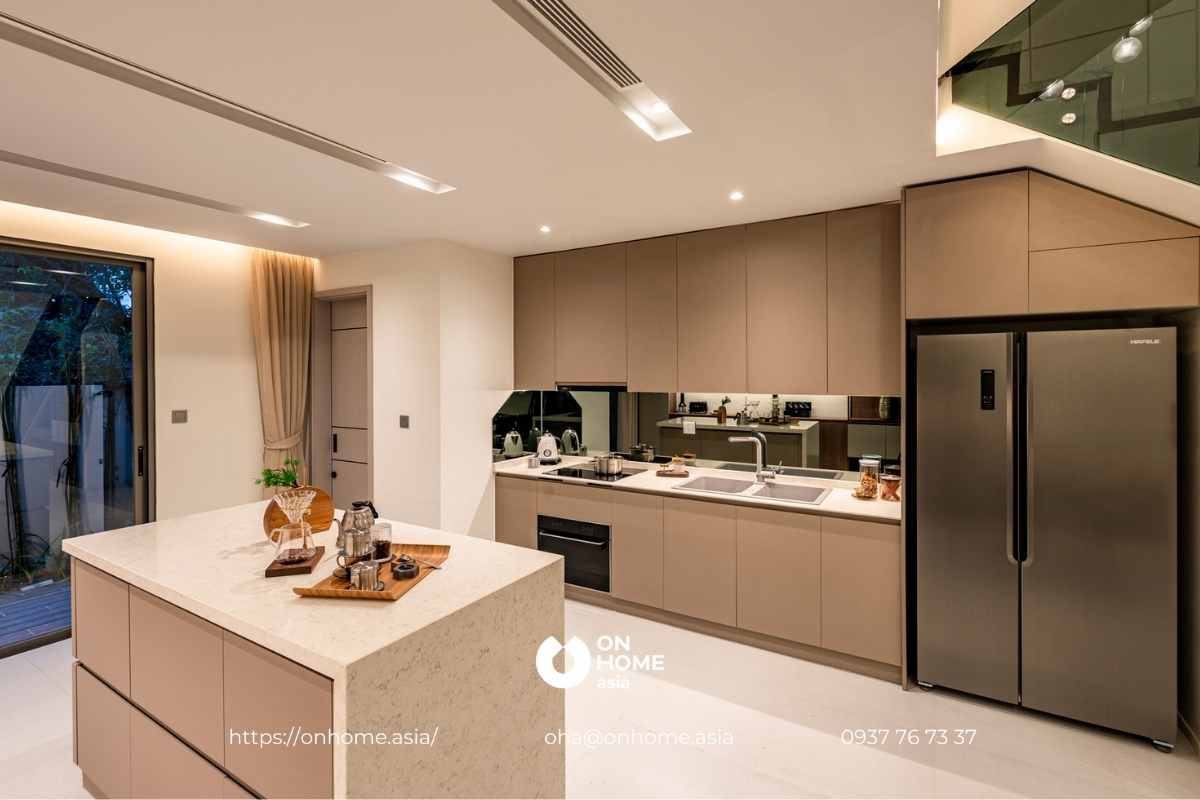 Nội thất phòng bếp nhà phố The Standard Central Park&nbsp;