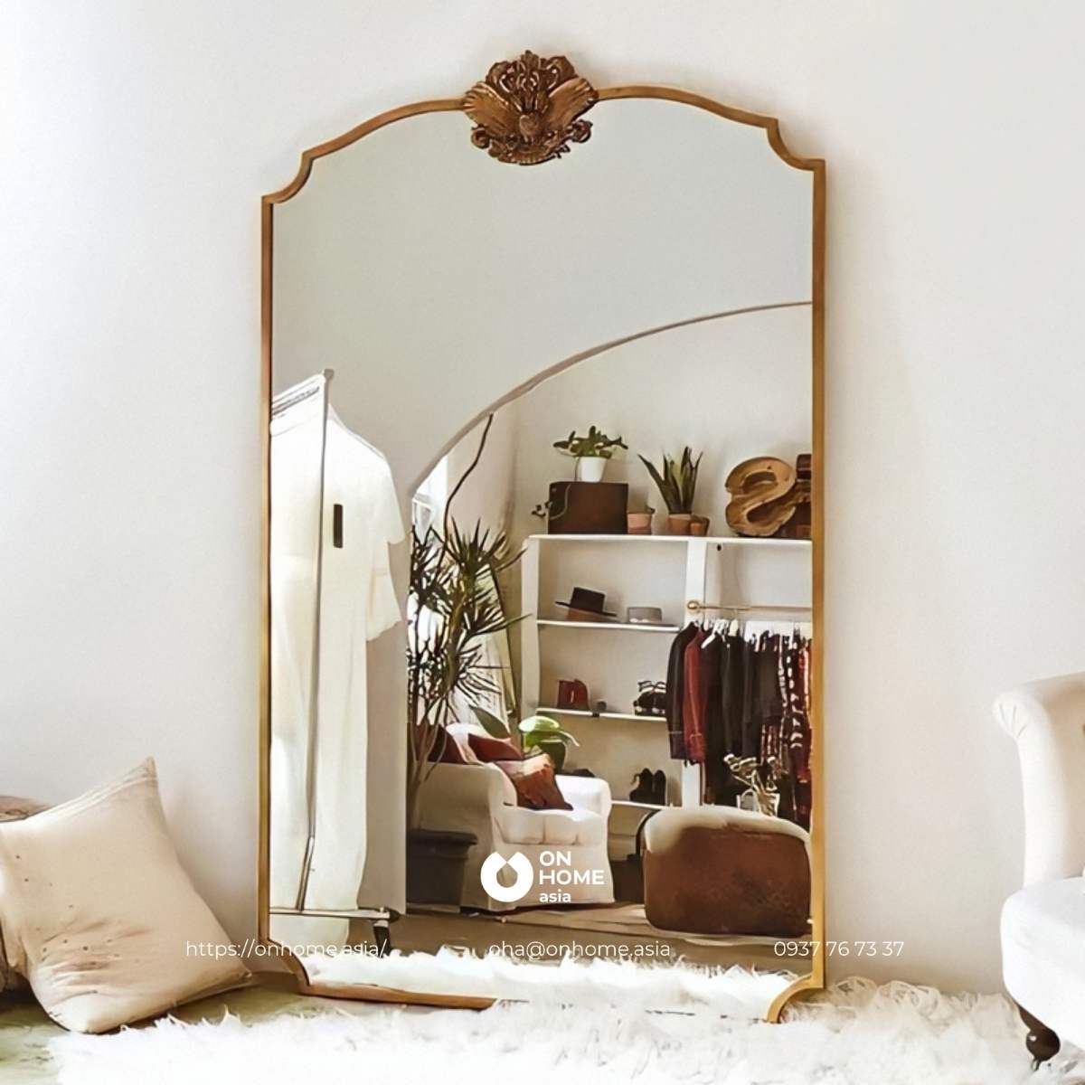 Gương đứng dựa tường phong cách Cổ Điển sang trọng
