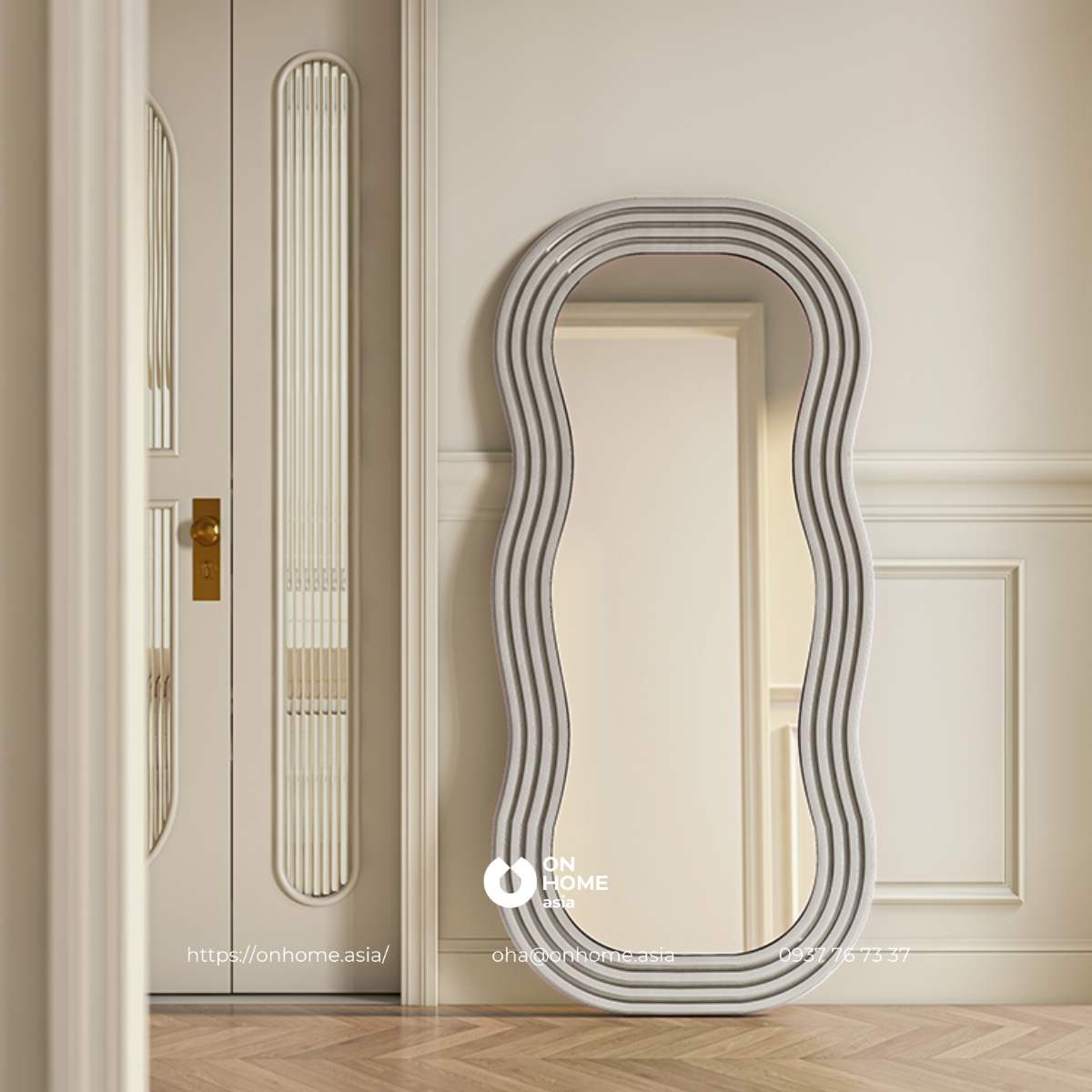 Gương đứng soi toàn thân