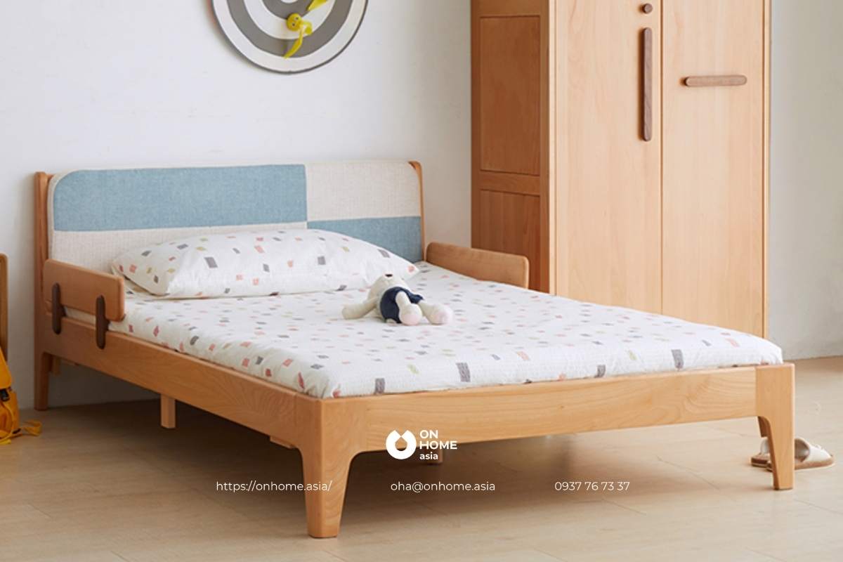 Giường gỗ cho bé trai 4 tuổi