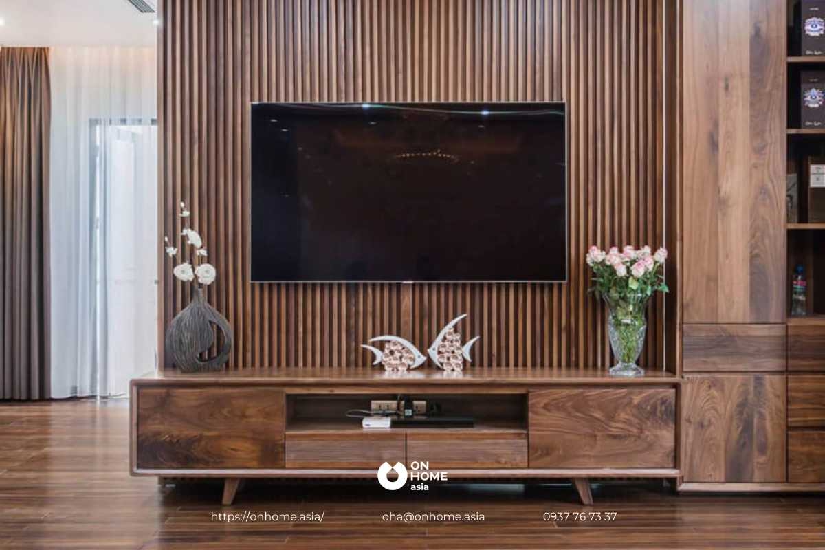Kệ tivi phòng khách bằng gỗ óc chó sang trọng