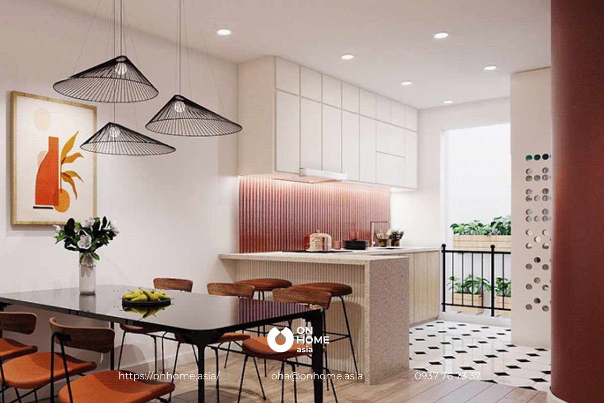 Màu sơn kết hợp với đèn bếp tạo nên không gian đẹp