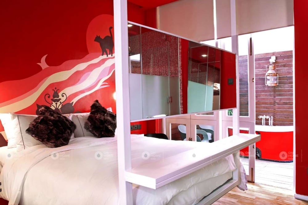 Sơn tường phòng ngủ màu đỏ