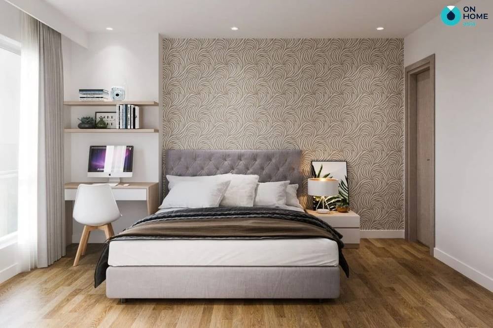 Phòng ngủ sử dụng giấy dán tường với hoa văn đẹp mắt.
