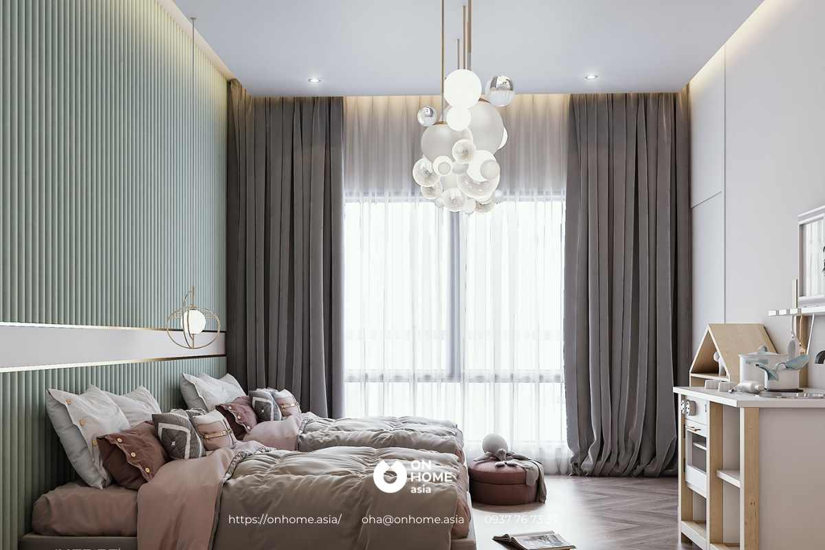 Không gian phòng ngủ được thiết kế cửa kính lớn