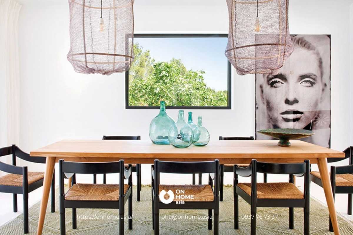 Bàn ăn dài phòng bếp