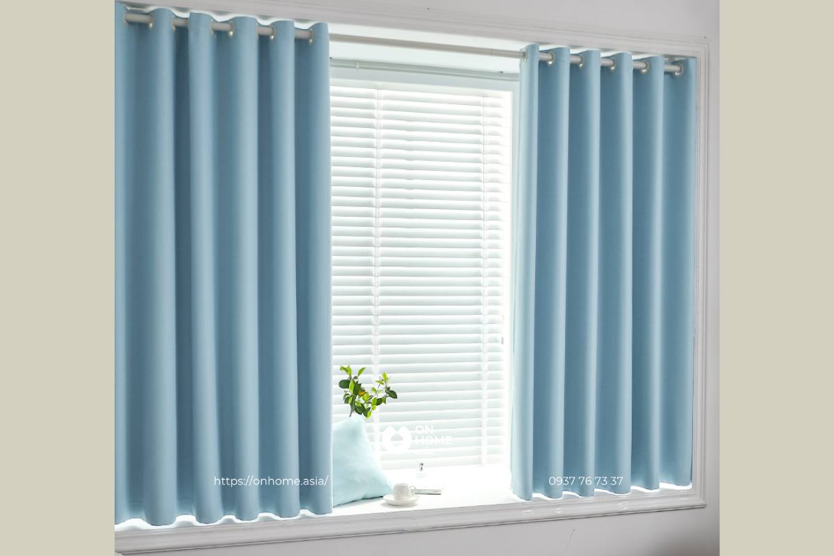 Rèm cửa sổ phòng ngủ chống nắng hiện đại