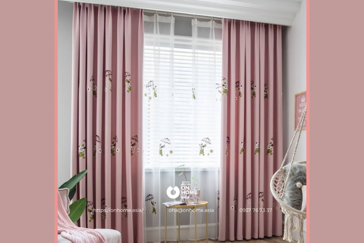 Rèm cửa phòng ngủ bé gái màu hồng đẹp