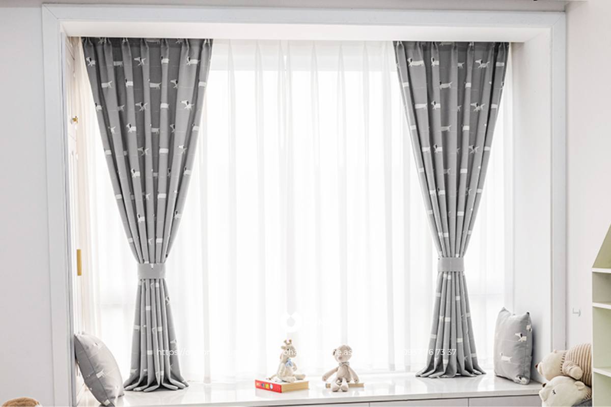 Rèm cửa phòng ngủ bé trai