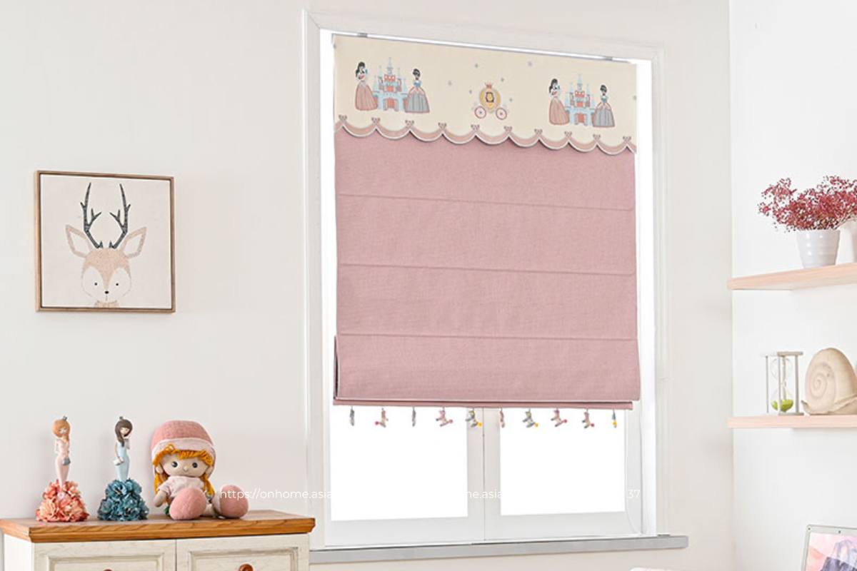 Rèm cửa phòng ngủ bé gái dễ thương