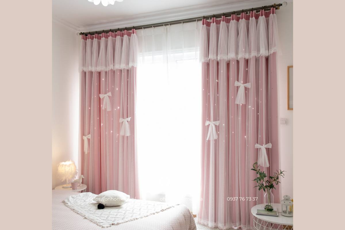 Rèm cửa sổ phòng ngủ bé gái đẹp