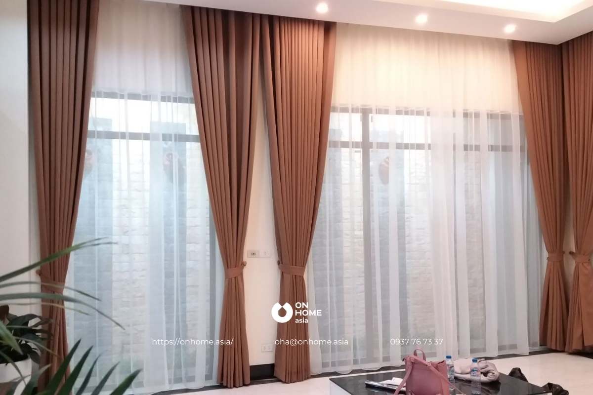 Rèm cửa chống nắng