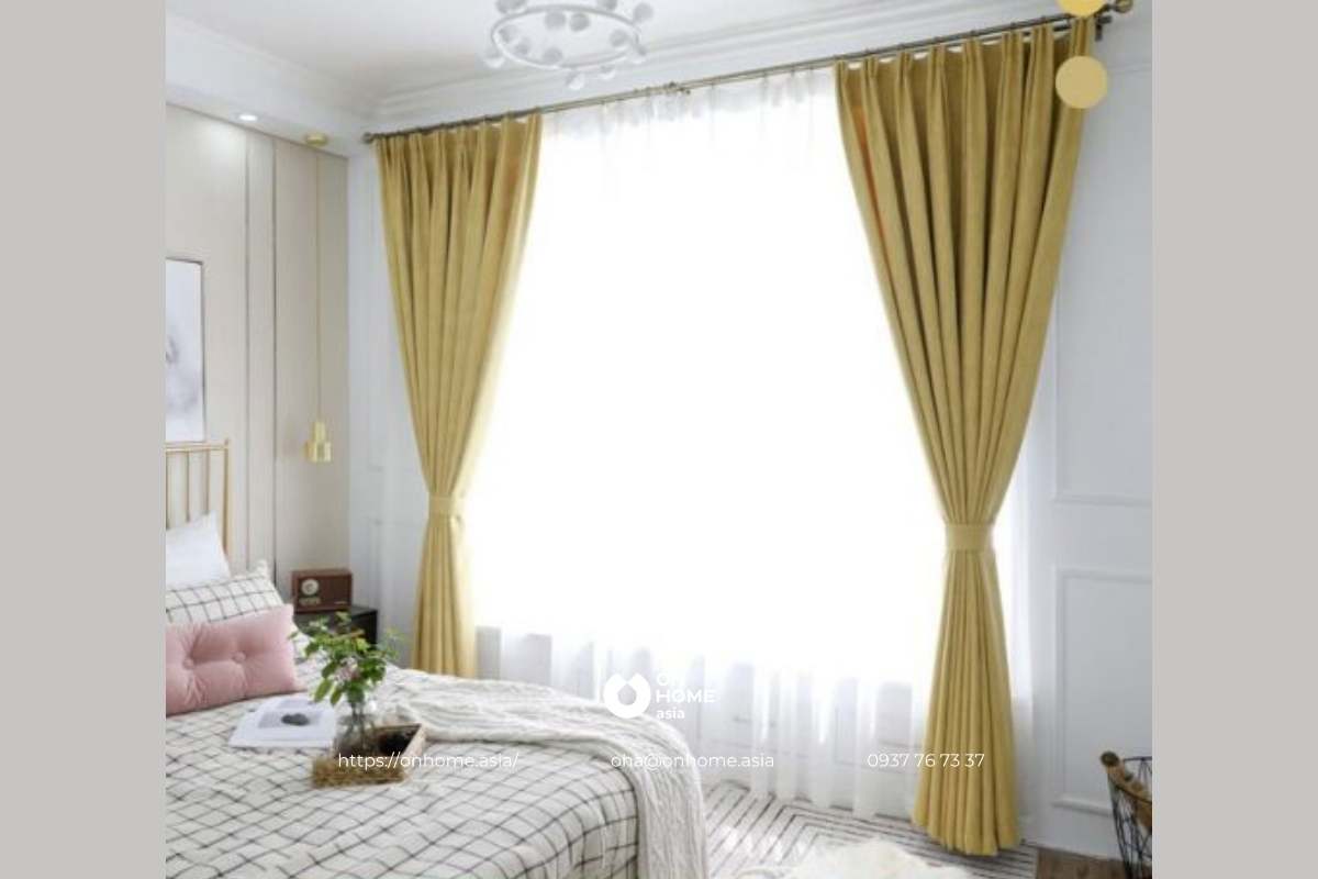 Rèm cửa phòng ngủ màu vàng