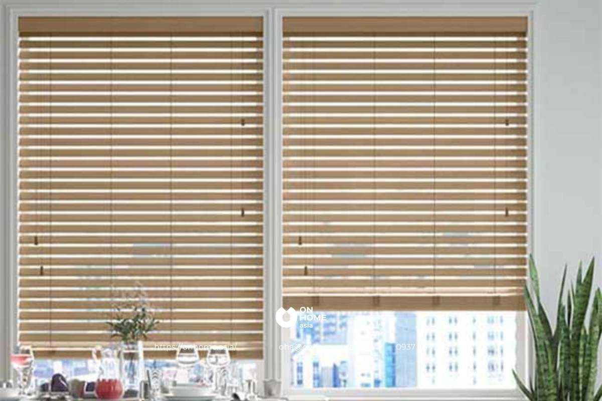 Rèm sáo gỗ thông cao cấp