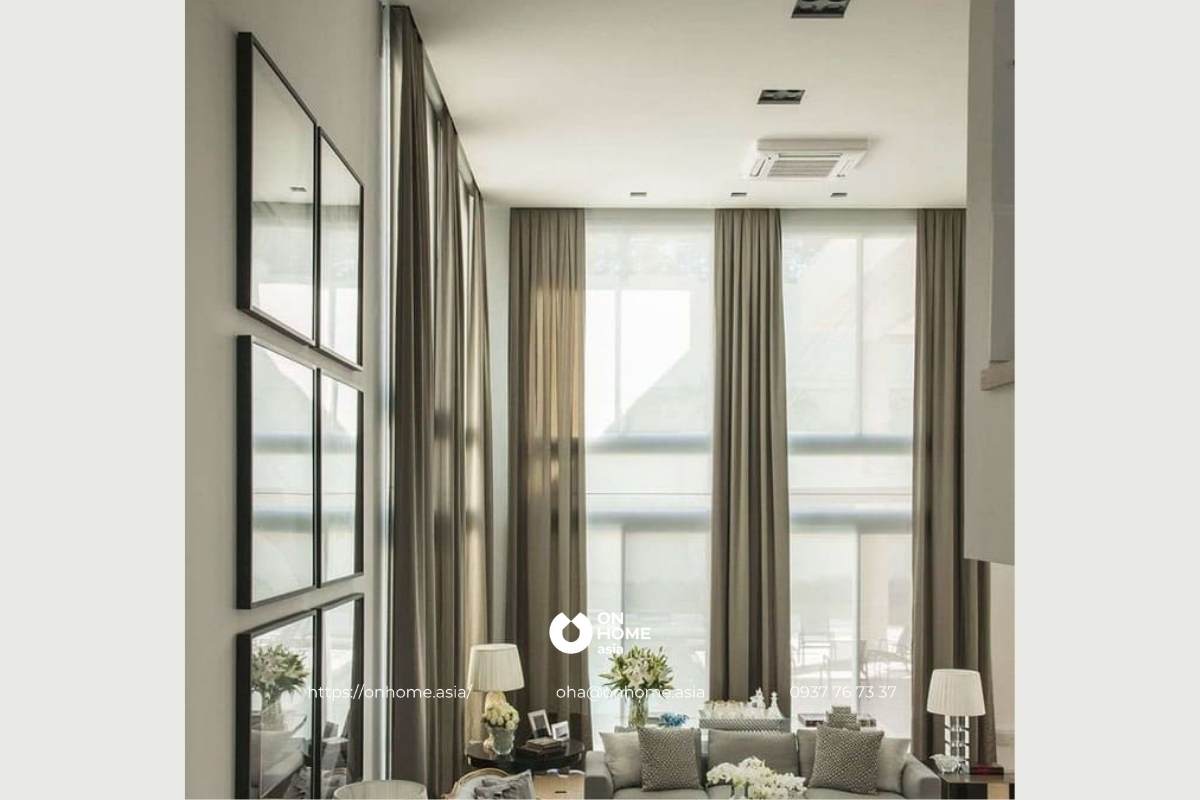 Rèm cửa phòng khách đẹp thông tầng