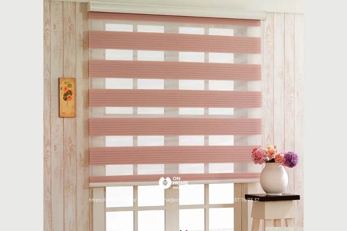 Rèm cầu vồng dễ thương