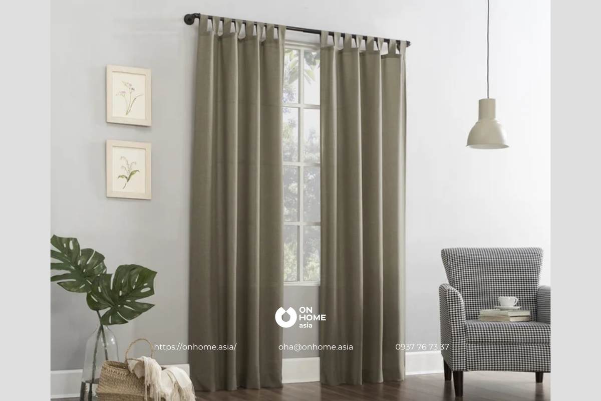 Rèm phòng khách đẹp màu nâu đen