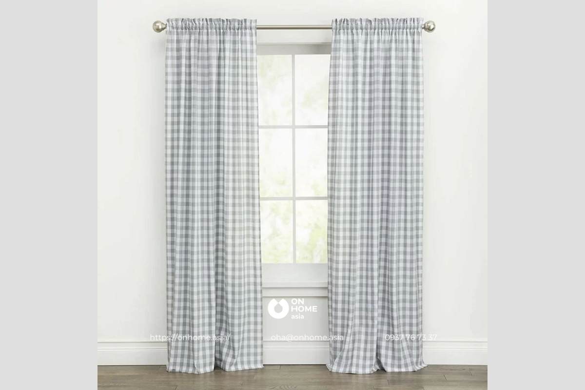 Rèm phòng khách sọc caro màu xanh đẹp