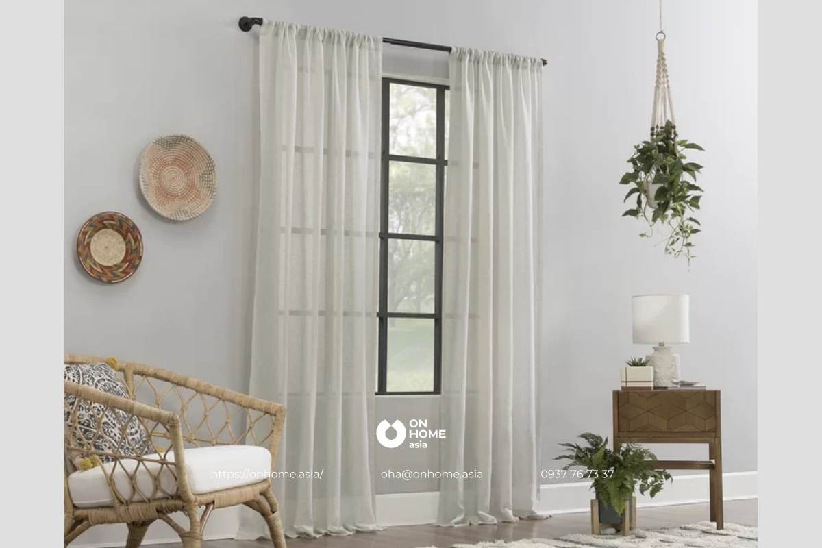 Rèm cửa sổ phòng khách&nbsp;màu trắng