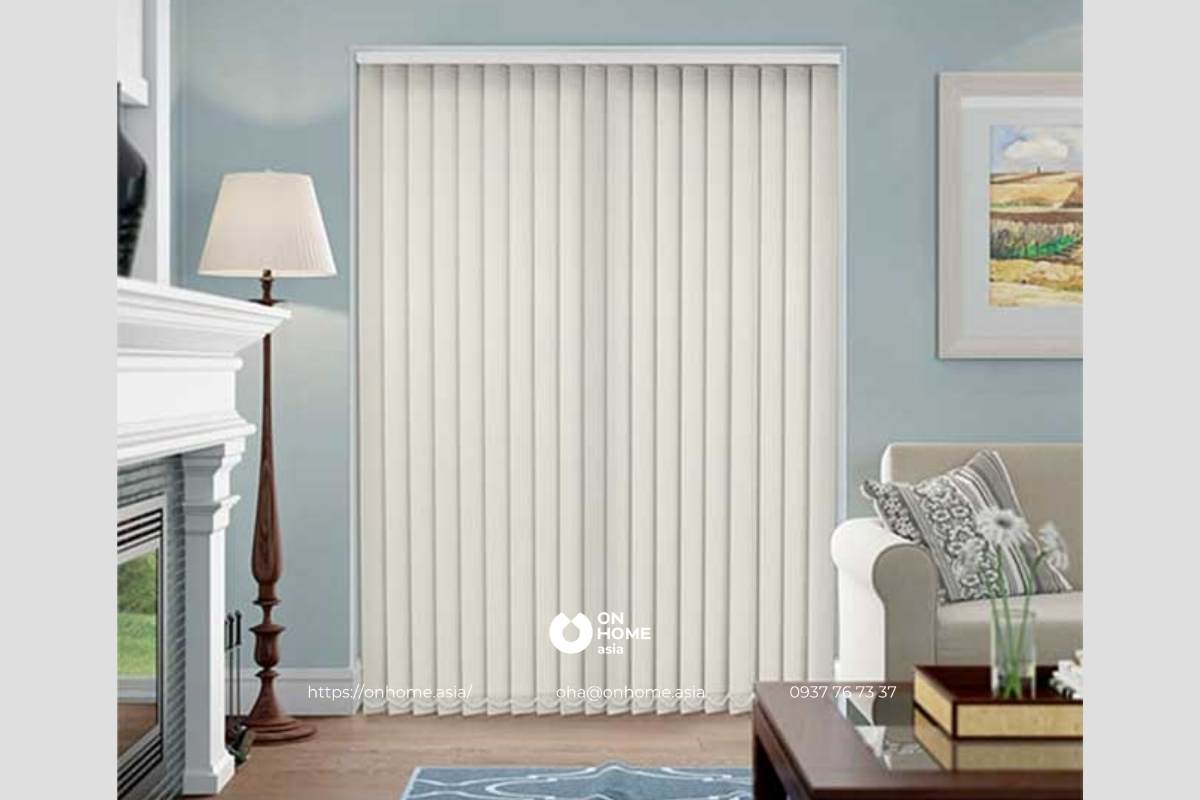 Rèm lá phòng khách đơn giản