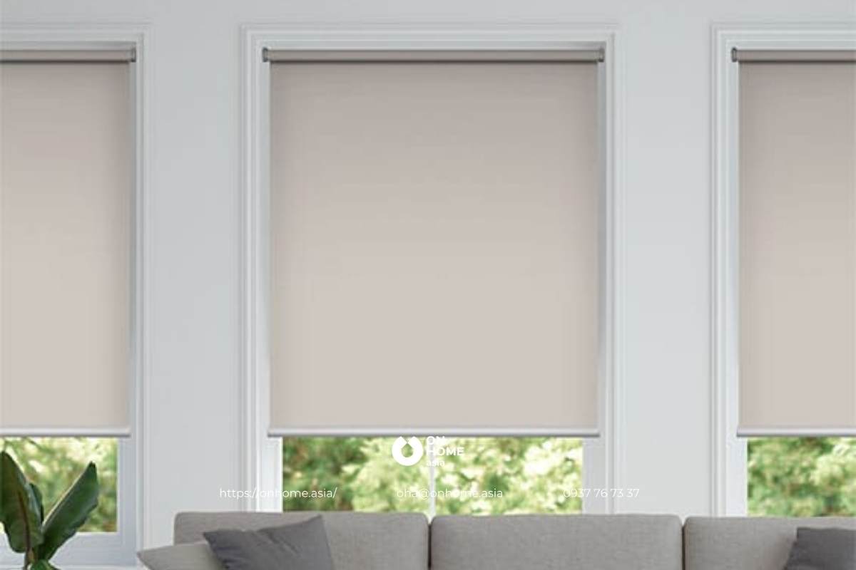 Rèm cuốn cửa sổ phòng khách hiện đại, đẹp