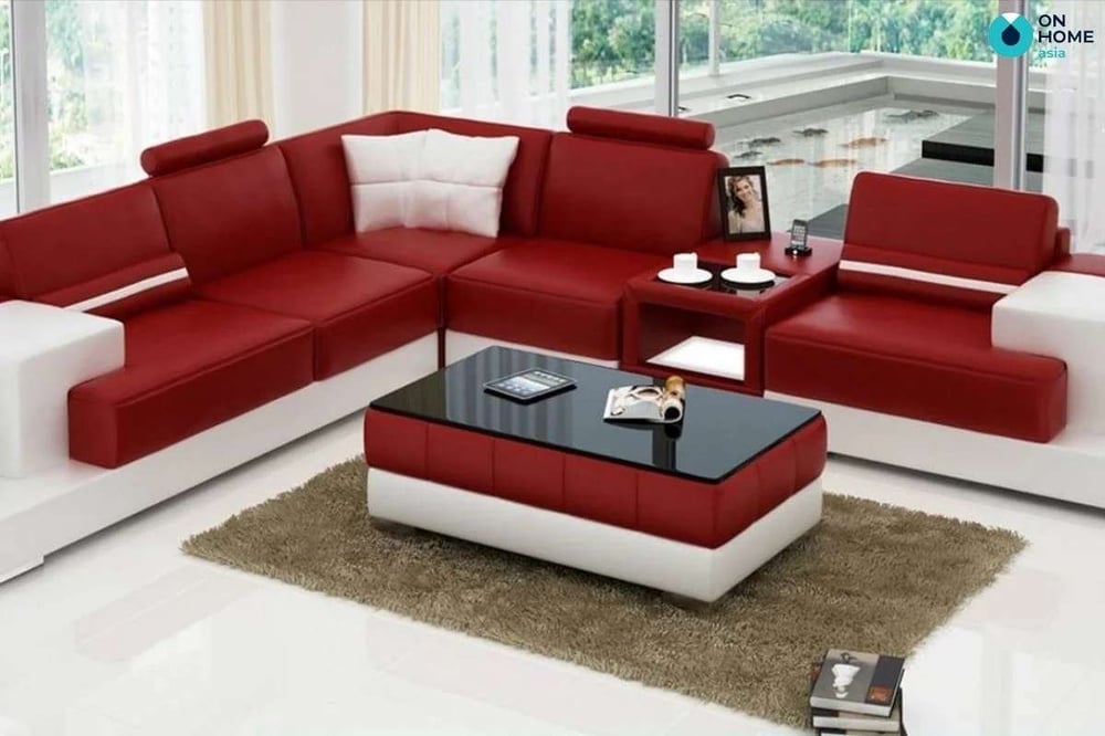 Bộ ghế sofa phòng khách có sự kết hợp độc đáo giữa màu đỏ và màu trắng