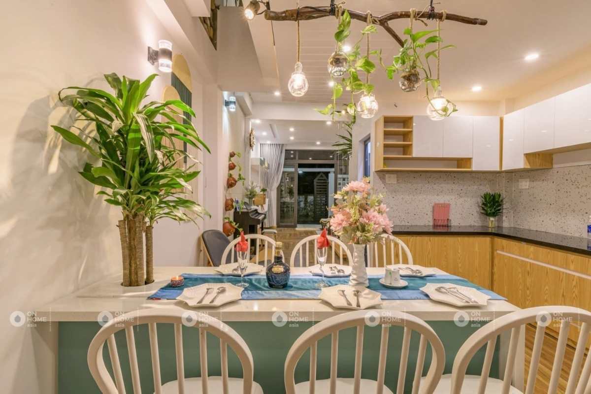 Thiết kế phòng bếp nhà phố 4 tầng xinh xắn