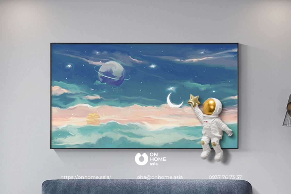 Tranh phi hành gia treo phòng ngủ bé trai