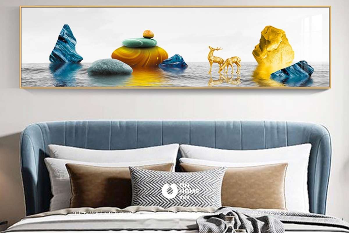 Tranh trang trí phòng ngủ thu hút tài lộc