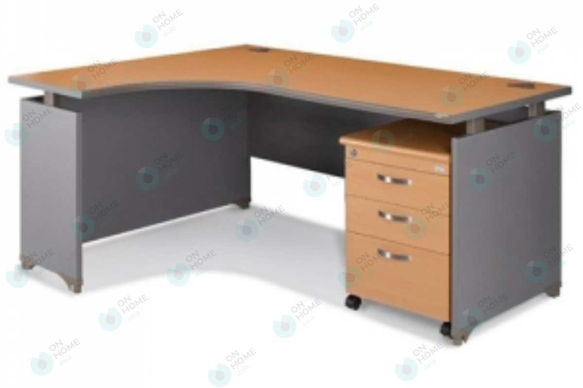 Bàn làm việc Govi