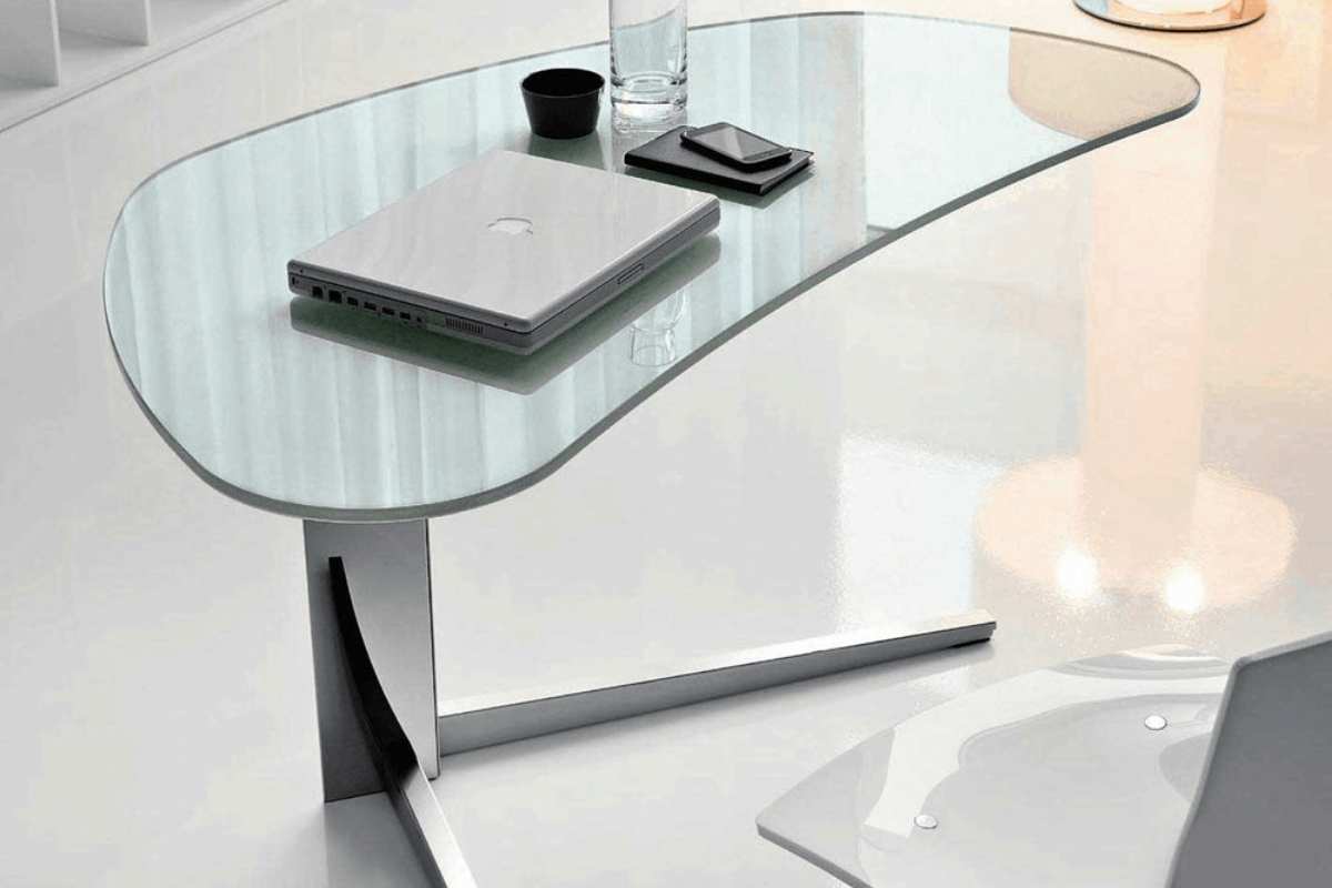 Bàn làm việc kính đẹp