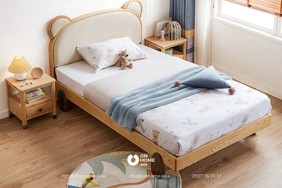 Giường cho bé gái năm 2024 được thiết kế với những mẫu mã đa dạng, đẹp mắt và an toàn cho bé. Bé gái sẽ rất thích thú khi được ngủ trong một căn phòng được trang trí với những chiếc giường đáng yêu như thế này.