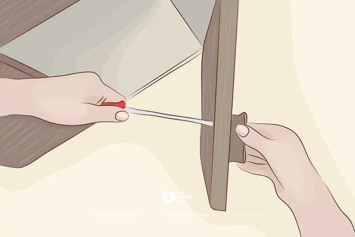 Tháo tay nắm ra khỏi đồ nội thất
