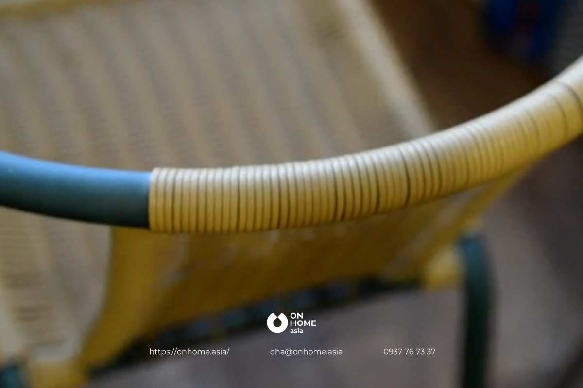 Phơi khô đồ nội thất ngoài nắng