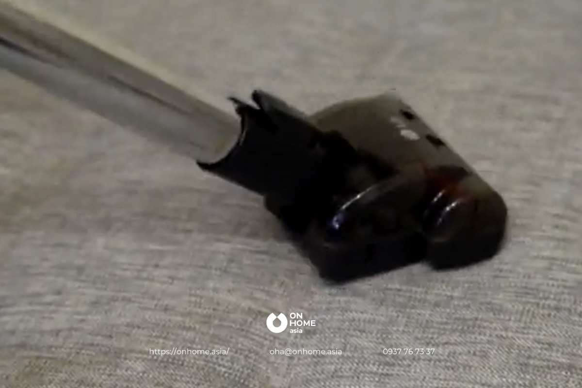 Sử dụng máy hút bụi