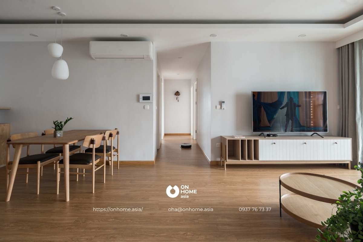 Không gian với màu nâu ấm cúng