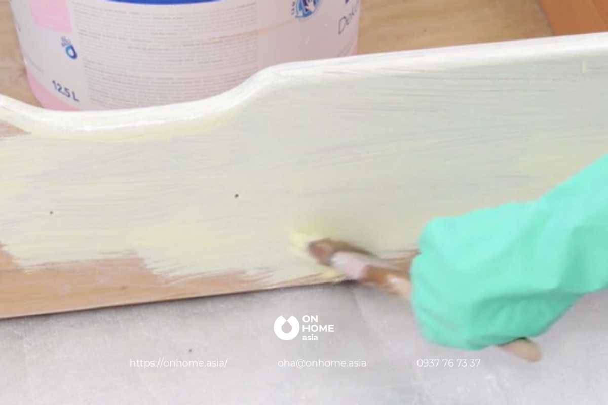 Phủ sơn nhẹ và đều