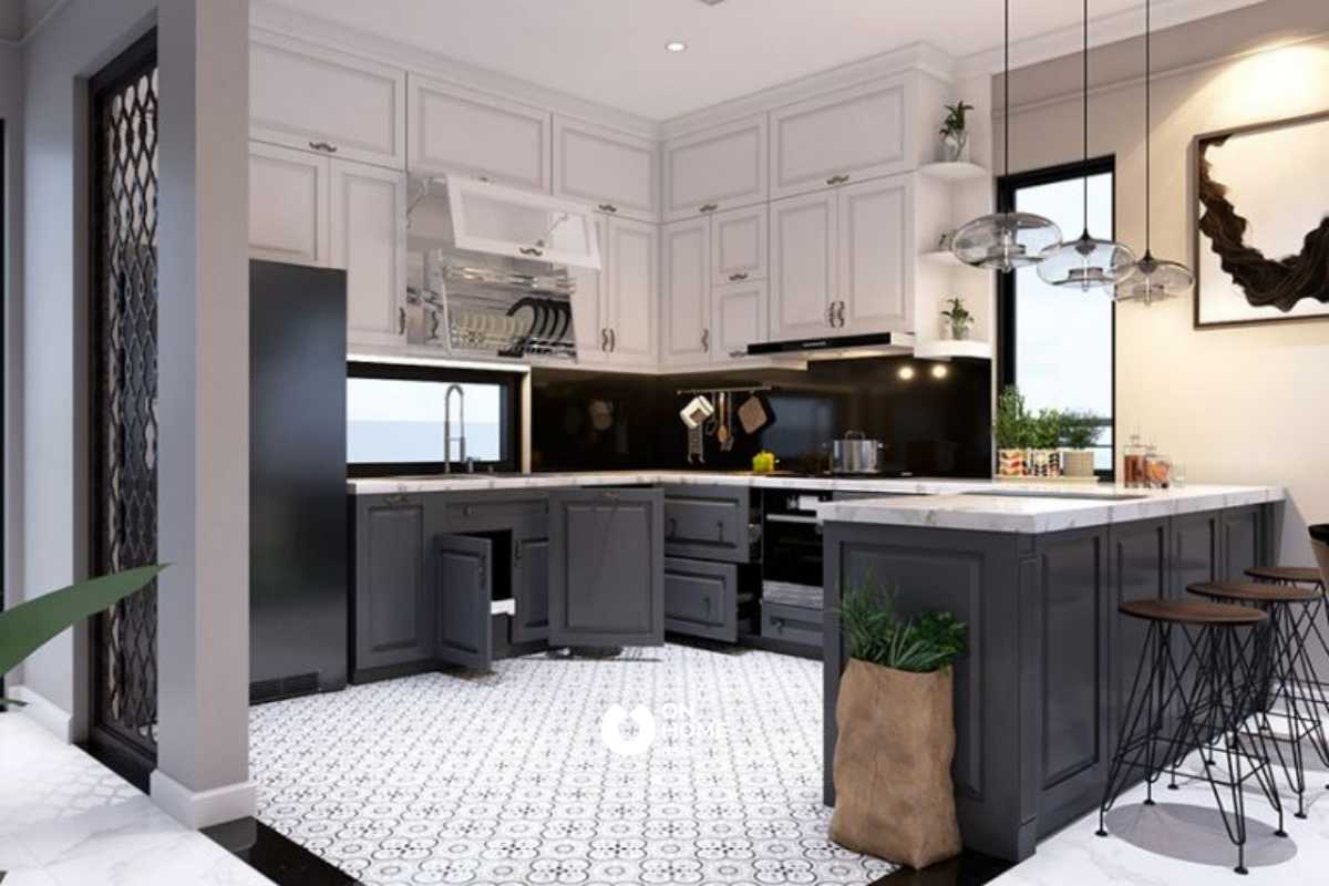 Tủ bếp chữ U nổi bật với 2 màu đen và trắng&nbsp;