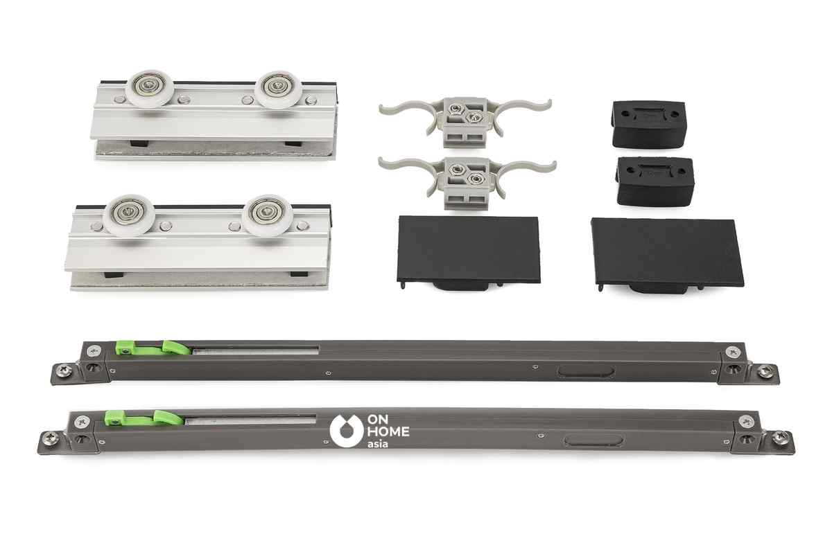 Phụ kiện đi kèm khi lựa chọn vật liệu kính